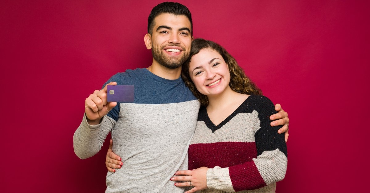 Which Credit Card Is Best in the UAE